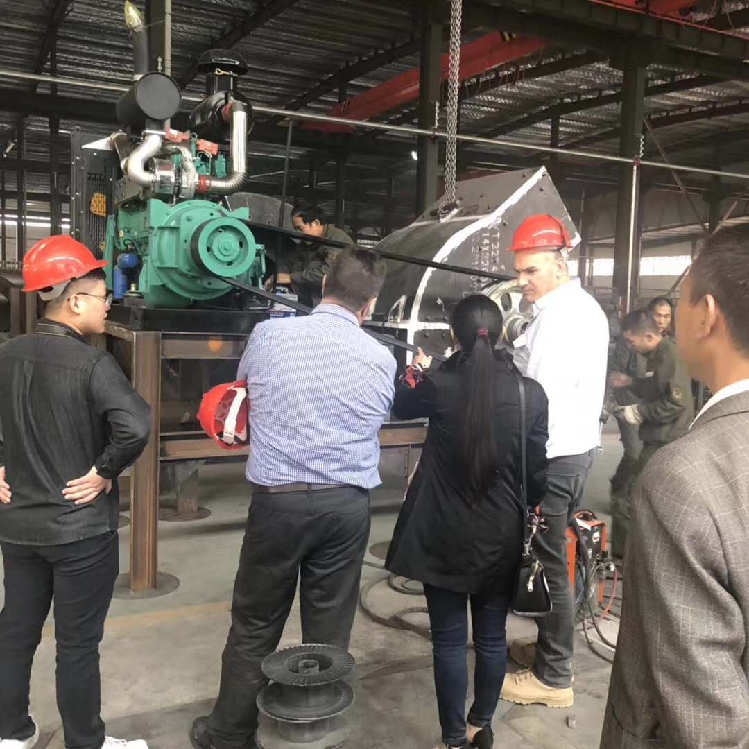 锤式破碎机安装现场